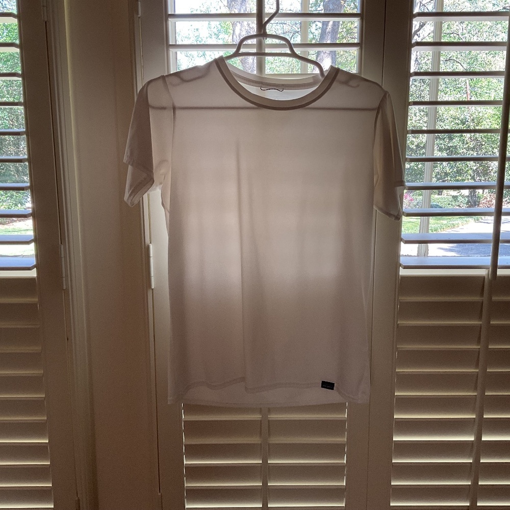 Patagonia Capilene Cool Daily Performance Shirt   White  Small